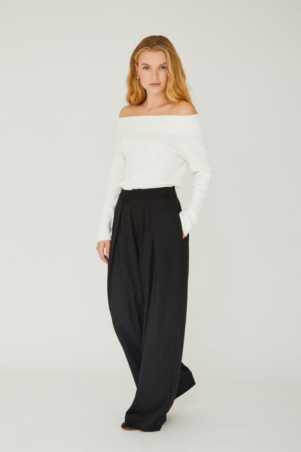 A-View - Rib Offshoulder Blouse - 005 Off White For Discount