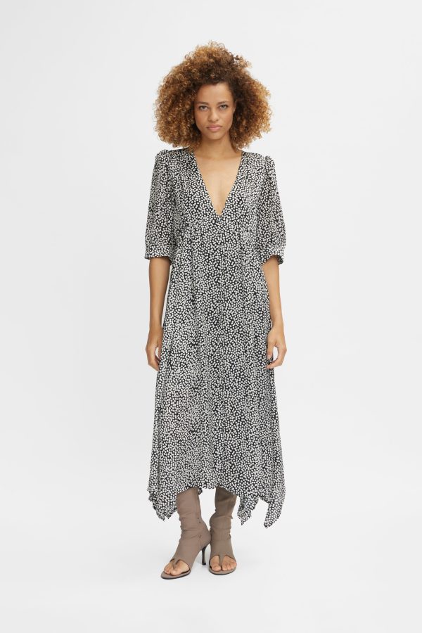 Gestuz - PrikkaGZ P midi dress - BlackNwhite dot Supply